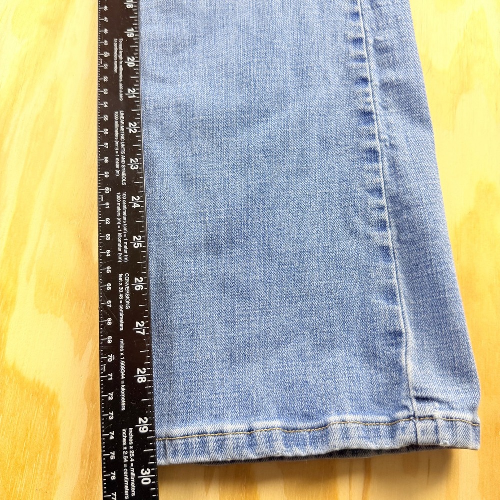 Levis 529 Curvy Bootcut Jeans Womens 6M Medium Wash Denim Blue Pants - Picture 8 of 8